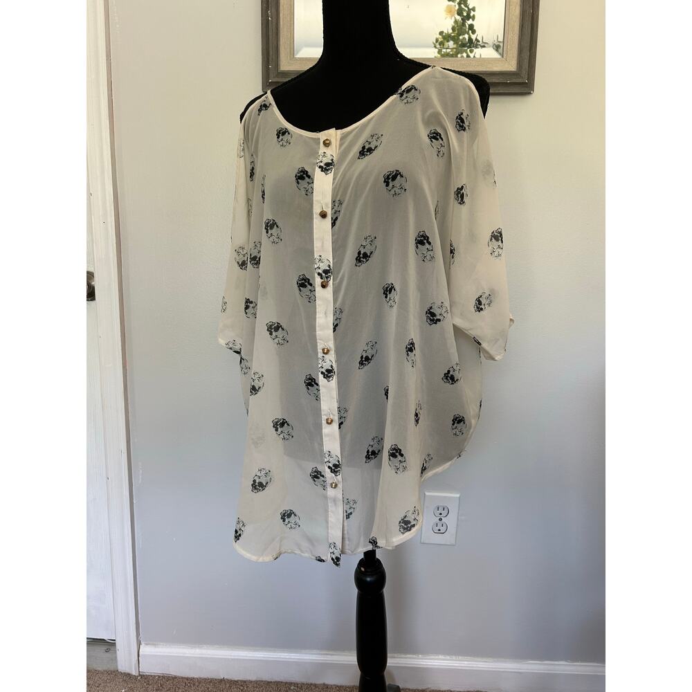 IRON FIST SKULL A DOT WOMEN NUDE KEYHOLE BLOUSE US SIZE [Regular,M]